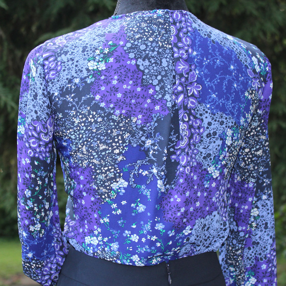 Tahari Floral Tie-Neck Indigo Peasant Blouse S/P - Picture 6 of 8